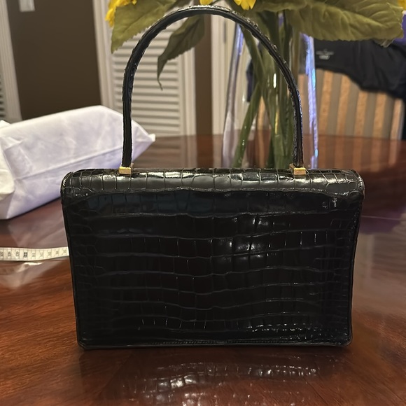 Hermes’ vintage black porosus crocodile bag - Picture 4 of 12